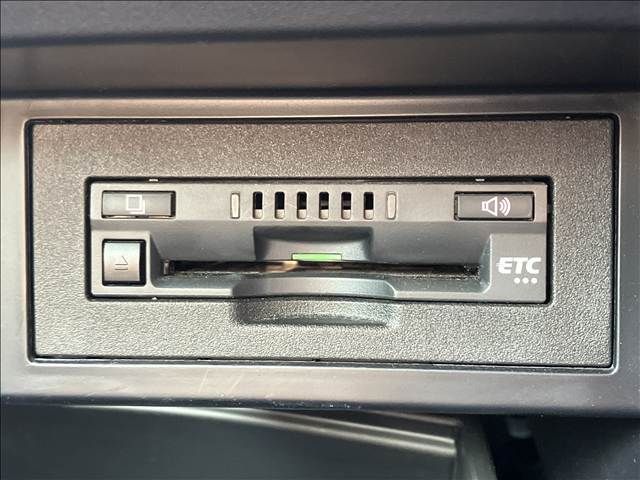 TOYOTA LANDCRUISER PRADO 2022 Image 31