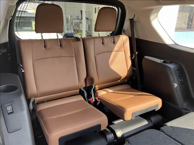 TOYOTA LANDCRUISER PRADO 2022 Image 31