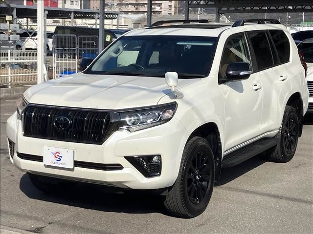 TOYOTA LANDCRUISER PRADO 2022 Image 31