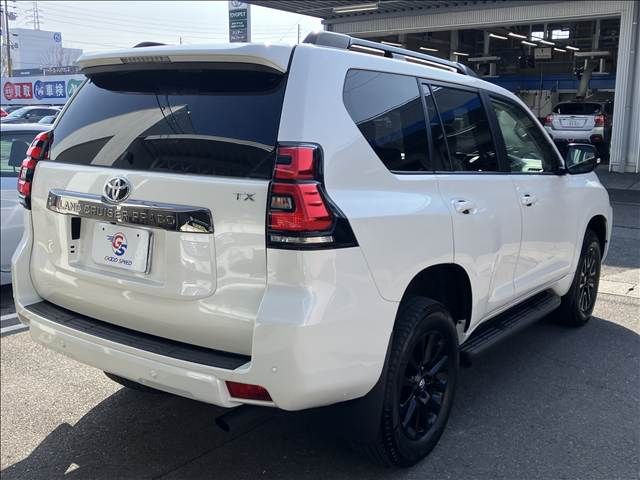 TOYOTA LANDCRUISER PRADO 2022 Image 31