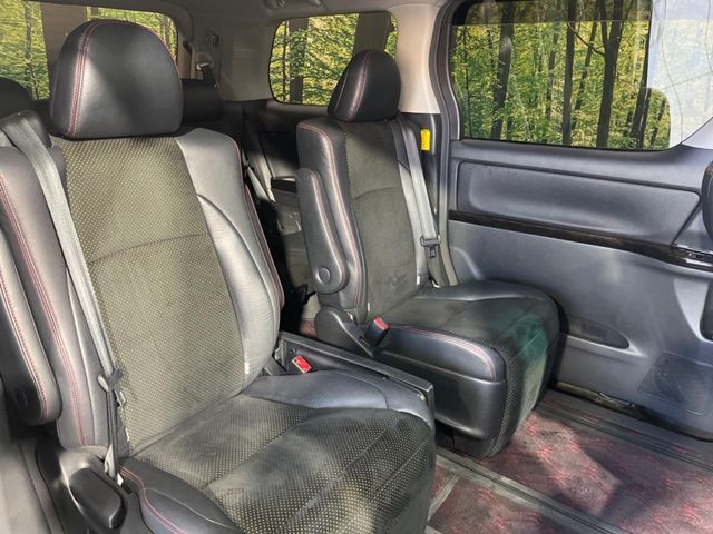 TOYOTA VELLFIRE 2014 Image 31