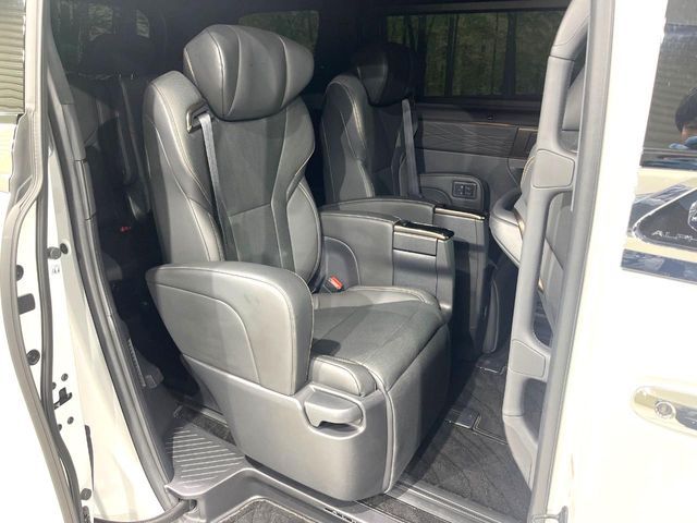 TOYOTA ALPHARD HYBRID 4WD 2025 Image 31