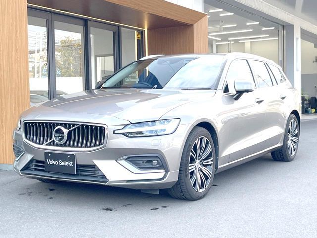 VOLVO V60 2020 Image 31