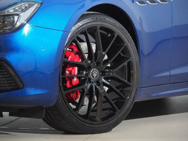 MASERATI GHIBLI SEDA 2022 Image 31