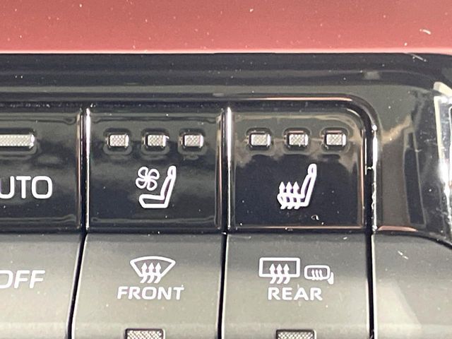 TOYOTA PRIUS 2024 Image 31