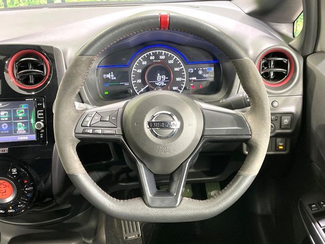 NISSAN NOTE 2017 Image 31