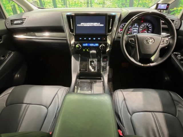 TOYOTA VELLFIRE 2017 Image 31