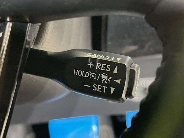 TOYOTA PRIUS 2019 Image 31