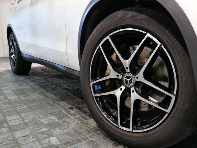 MERCEDES BENZ GLC CL 2019 Image 31