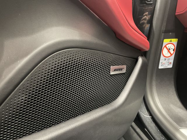 PORSCHE TAYCAN 2024 Image 31