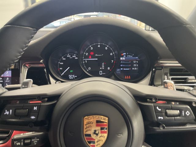 PORSCHE MACAN 2023 Image 31