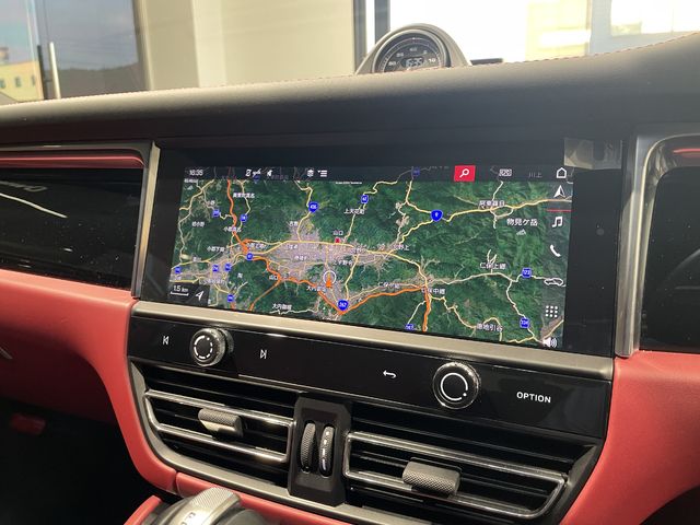 PORSCHE MACAN 2023 Image 31