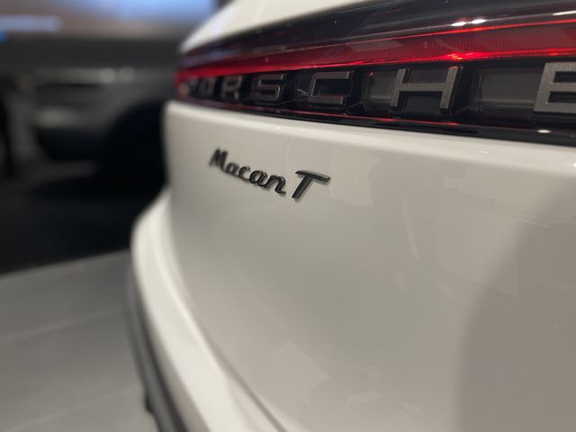 PORSCHE MACAN 2023 Image 31