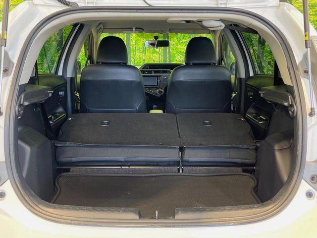 TOYOTA AQUA 2013 Image 31