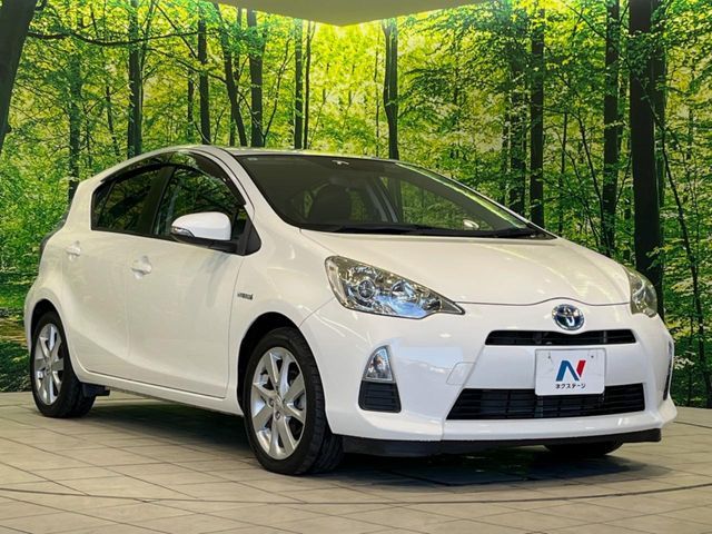 TOYOTA AQUA 2013 Image 31