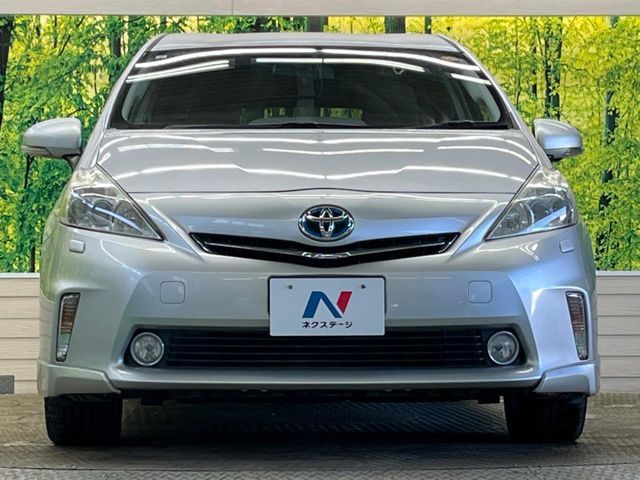 TOYOTA PRIUS ALPHA 2013 Image 31