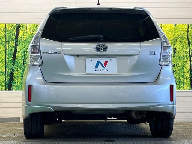 TOYOTA PRIUS ALPHA 2013 Image 31