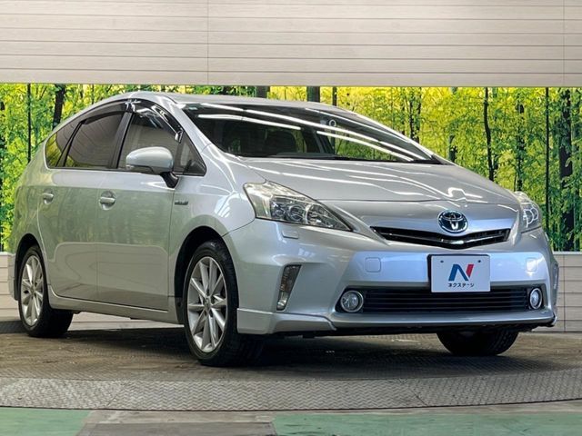 TOYOTA PRIUS ALPHA 2013 Image 31