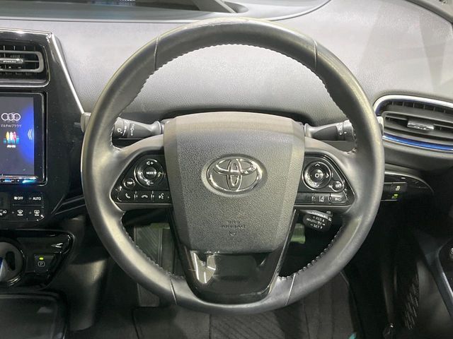 TOYOTA PRIUS 2019 Image 31