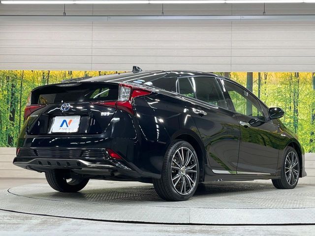 TOYOTA PRIUS 2019 Image 31