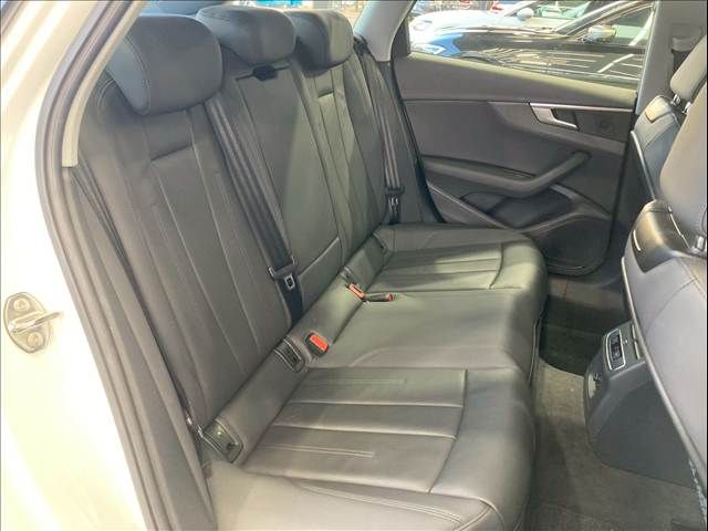 AUDI A4 AVANT 2021 Image 31