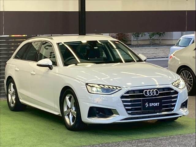 AUDI A4 AVANT 2021 Image 31