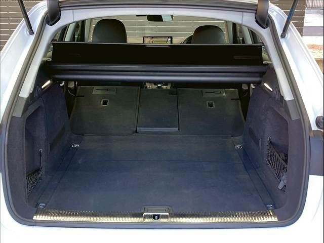 AUDI A4 AVANT 2021 Image 31