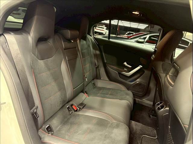 MERCEDES BENZ A CLAS 2023 Image 31