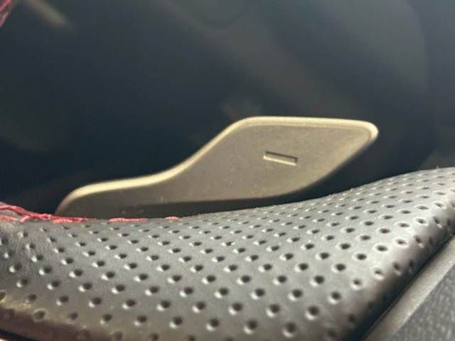 TOYOTA LEXUS UX250H 2019 Image 31