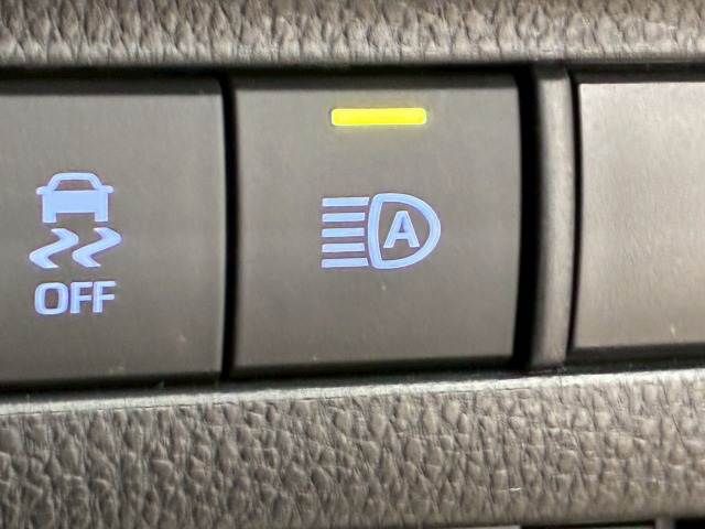 TOYOTA HARRIER 2WD 2021 Image 31