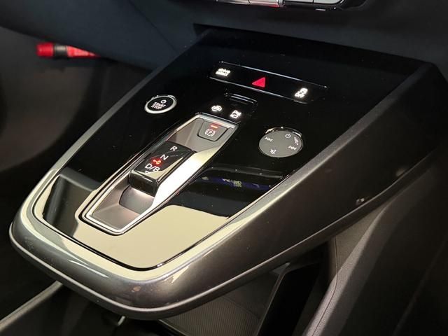 AUDI Q4 E-TRON SPORT 2024 Image 31