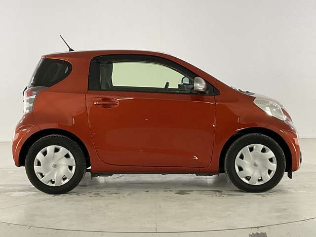 TOYOTA IQ 2013 Image 31