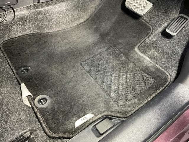 TOYOTA IQ 2014 Image 31