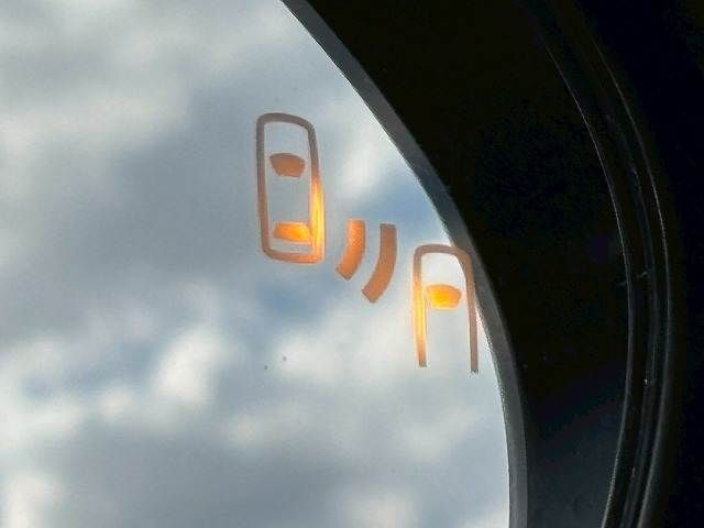 TOYOTA YARIS CROSS HYBRID 2025 Image 31