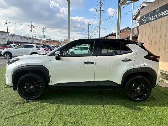 TOYOTA YARIS CROSS HYBRID 2025 Image 31