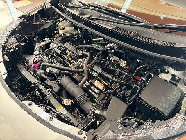 TOYOTA YARIS CROSS HYBRID 2025 Image 31