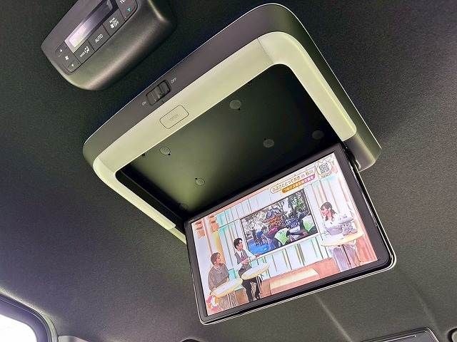 HONDA STEPWAGON E:HEV SPAD 2022 Image 31