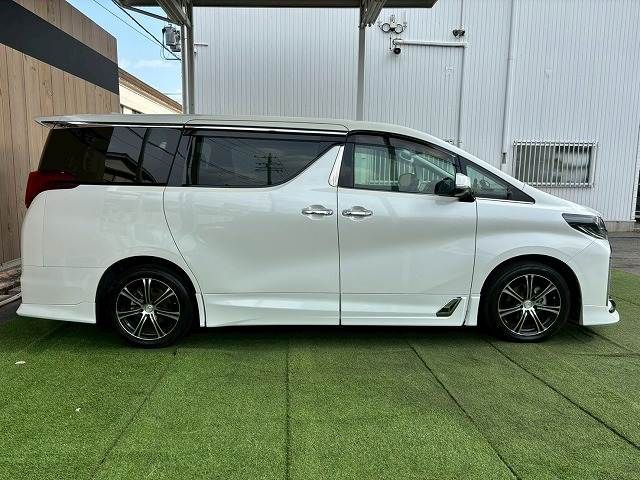 TOYOTA ALPHARD 2019 Image 31