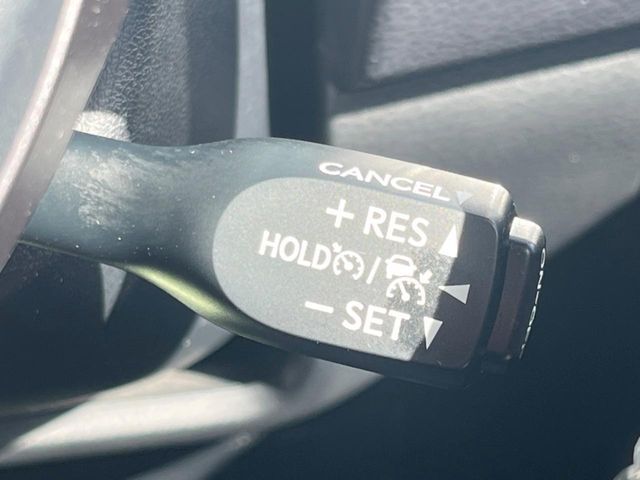 TOYOTA HARRIER 2WD 2017 Image 31