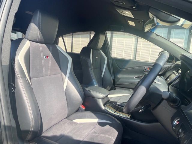 TOYOTA HARRIER 2WD 2017 Image 31