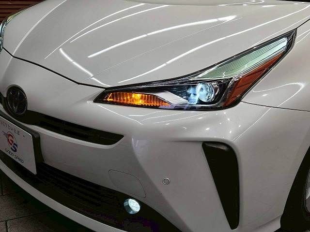 TOYOTA PRIUS 2019 Image 31