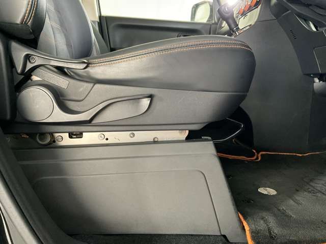 MITSUBISHI DELICA D:5 4WD 2017 Image 31