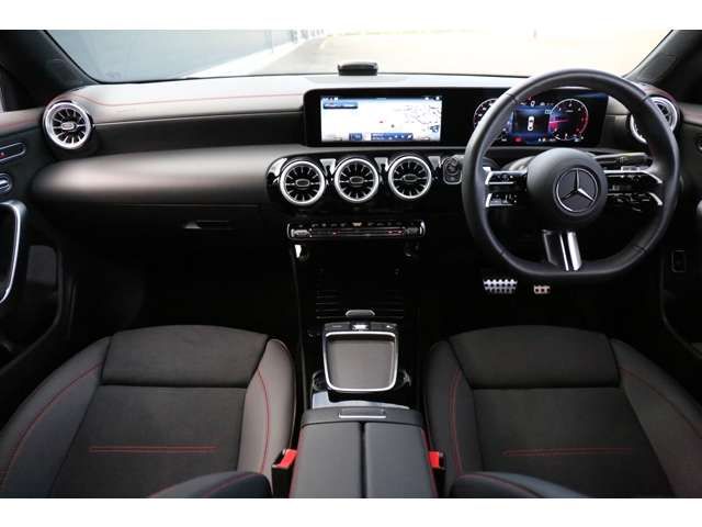 MERCEDES BENZ CLA CL 2025 Image 31