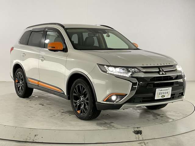 MITSUBISHI OUTLANDER 4WD 2017 Image 31