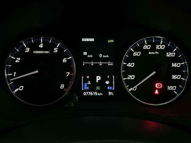 MITSUBISHI OUTLANDER 4WD 2017 Image 31