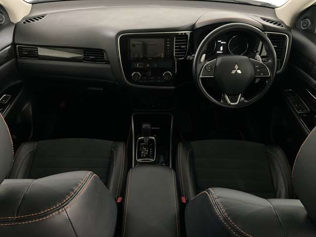 MITSUBISHI OUTLANDER 4WD 2017 Image 31