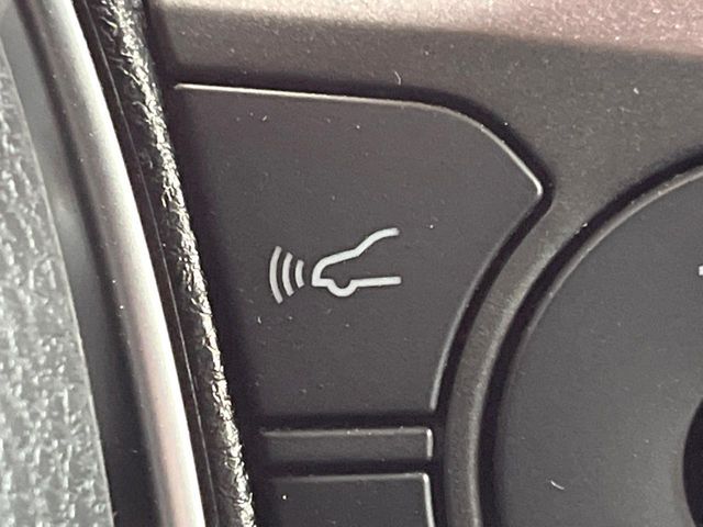 TOYOTA HARRIER 2WD 2023 Image 31