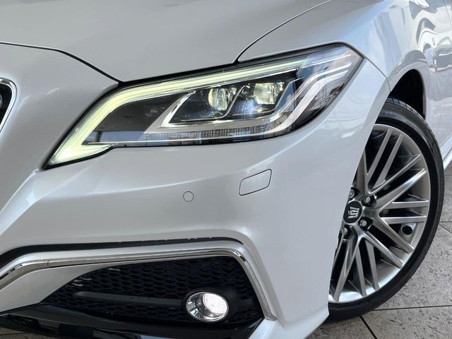 TOYOTA CROWN SEDAN 2020 Image 31