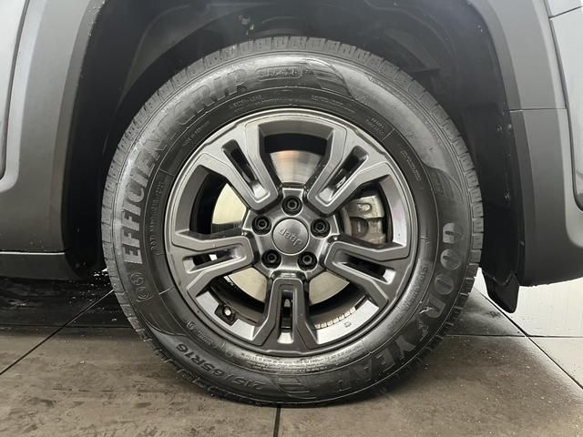 JEEP RENEGADE 2022 Image 31