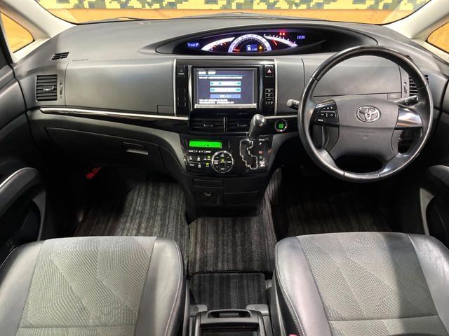 TOYOTA ESTIMA 2013 Image 31